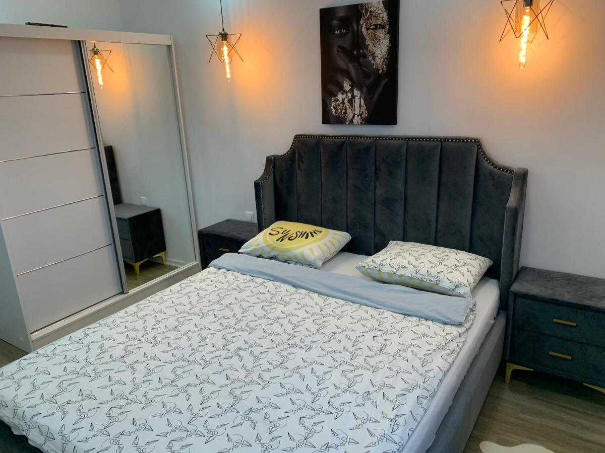 Raphael Apartment North Bucharest Cosmopolis Stefanestii de Jos Εξωτερικό φωτογραφία