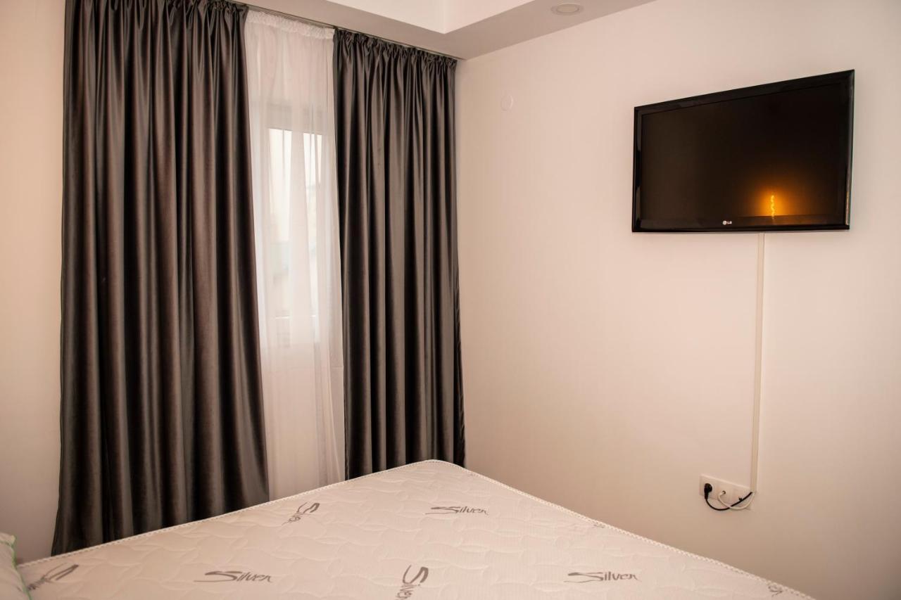 Raphael Apartment North Bucharest Cosmopolis Stefanestii de Jos Εξωτερικό φωτογραφία